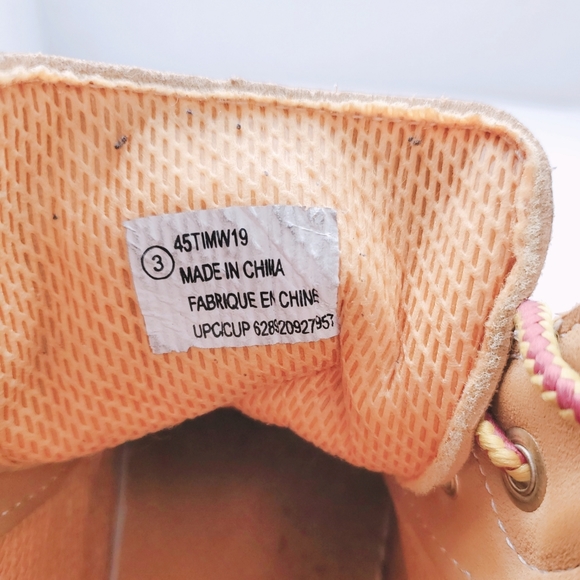 Boots - Picture 4 of 6